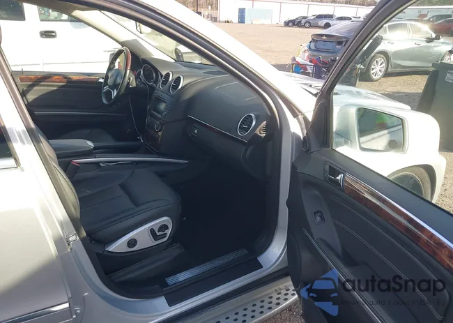 4JGBF7BE8BA630978: 44206036