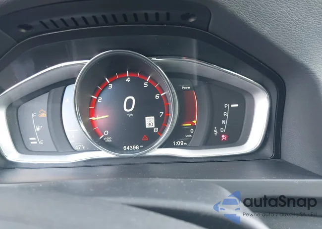 LYV402TM1JB158640: 44206081