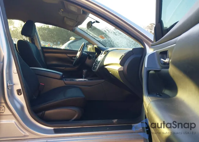 1N4AL3AP3JC136878: 44206133