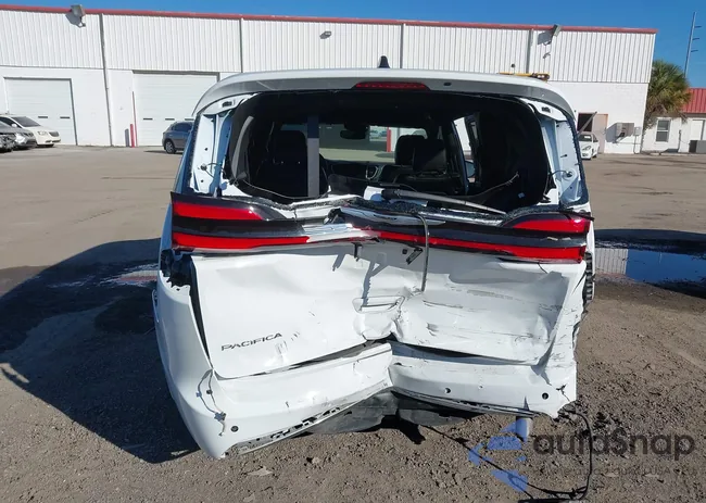 2C4RC1BG2SR548220: 44206179