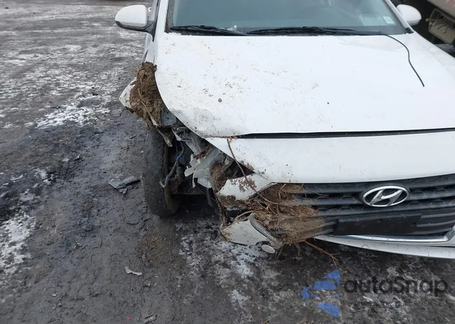 3KPC24A38JE017547: 44206196