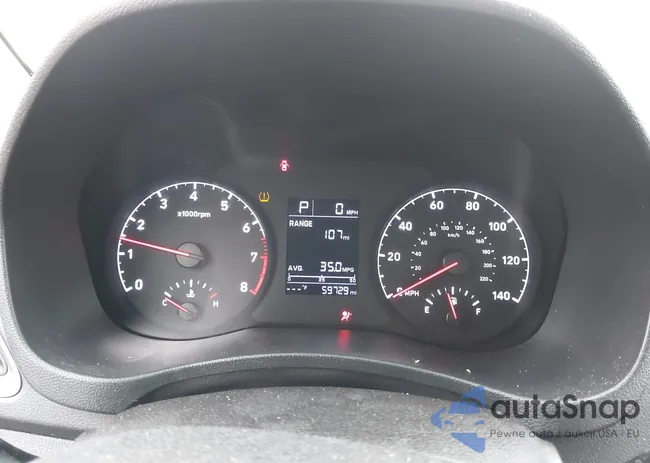 3KPC24A38JE017547: 44206196