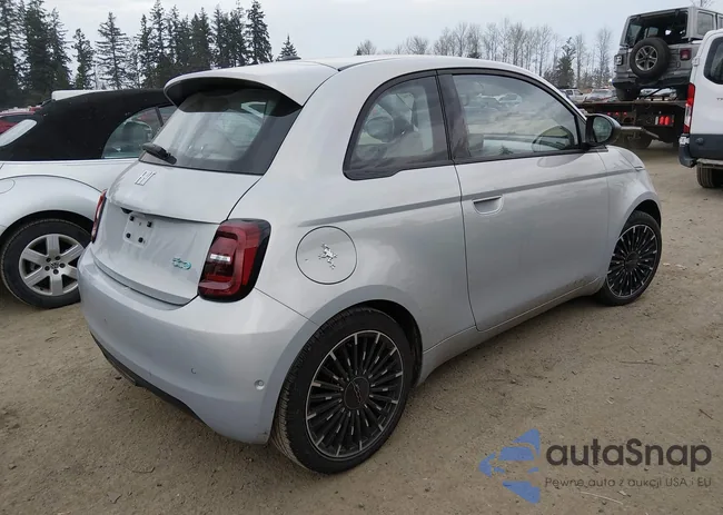 ZFAFFAC40RX227553: 44206278