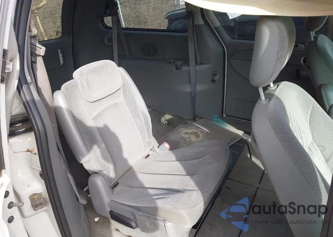 2C4GP44R65R386401: 44206318