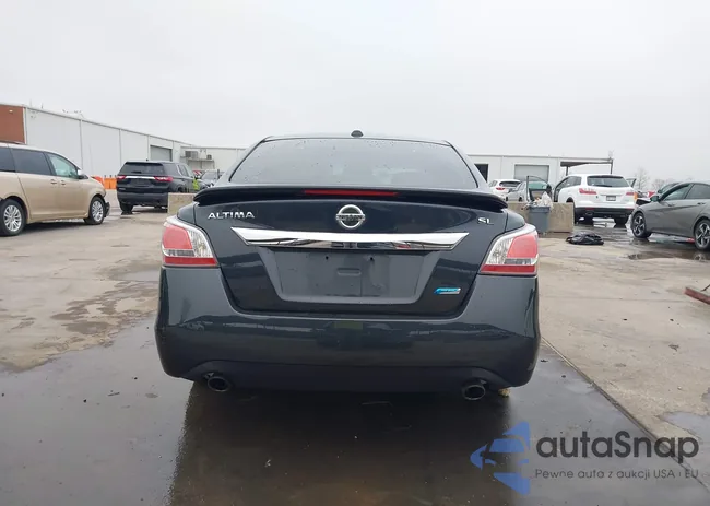 1N4AL3AP4EC406321: 44207403