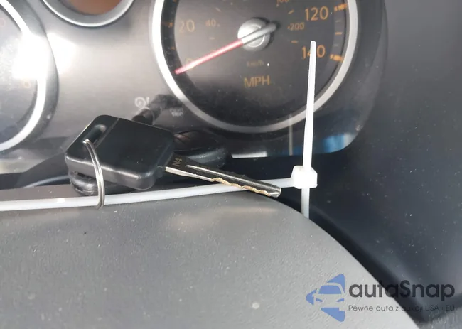 3N1AB61E88L636212: 44207424