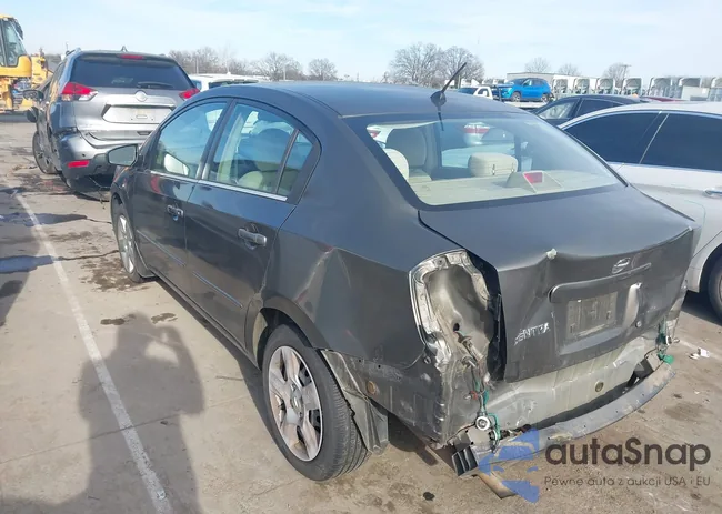 3N1AB61E88L636212: 44207424