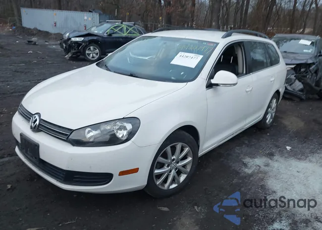 3VWPZ7AJ7BM699094: 44207477