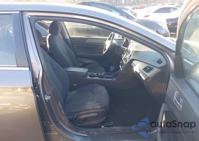 5NPE34AF9KH814306: 44207483