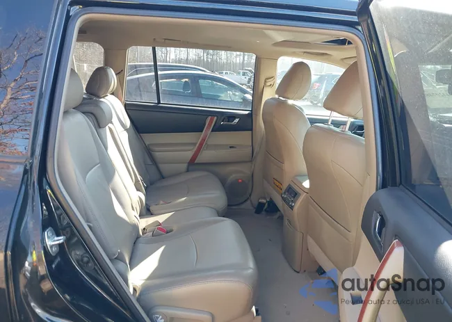 5TDDK3EH9AS029927: 44207484