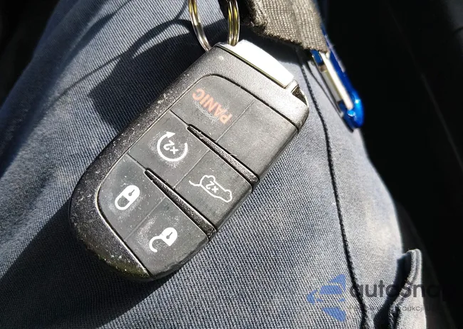 1C4RJEAG4EC506983: 44207491