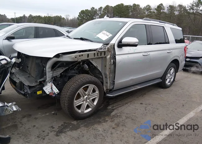 1FMJU1HT4KEA45523: 44207500