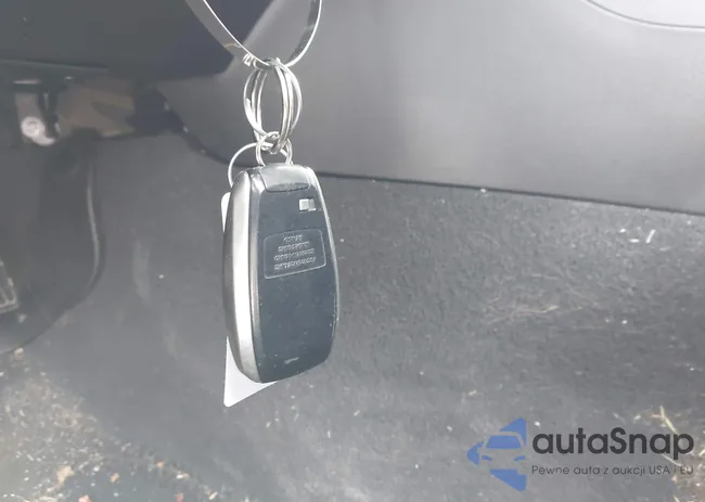 4S4BSBNC2G3353748: 44207536