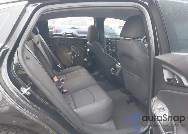 1G1ZD5ST7RF215894: 44207584