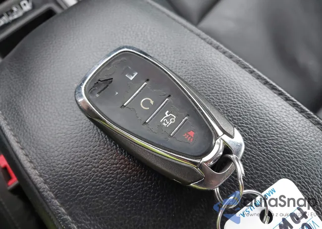 1G1BF5SM8J7242329: 44207587