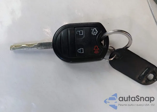 1FMCU9GD6HUB77327: 44207590