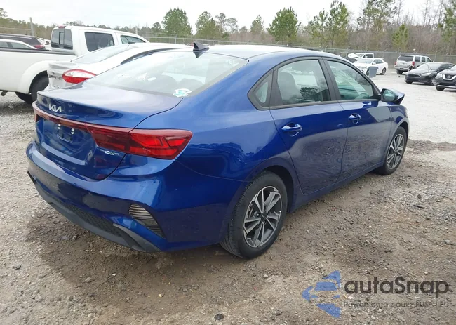 3KPF24ADXPE683419: 44207609