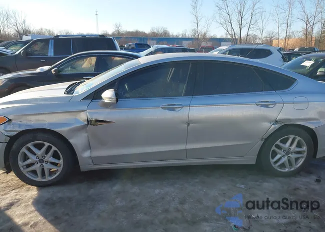 3FA6P0H74ER351689: 44207610