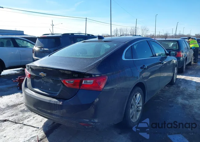 1G1ZE5ST6GF340427: 44207633