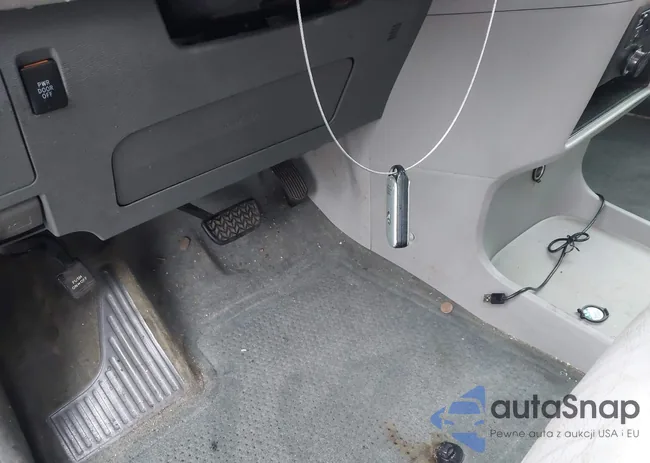 5TDYK3DC4GS737325: 44207642