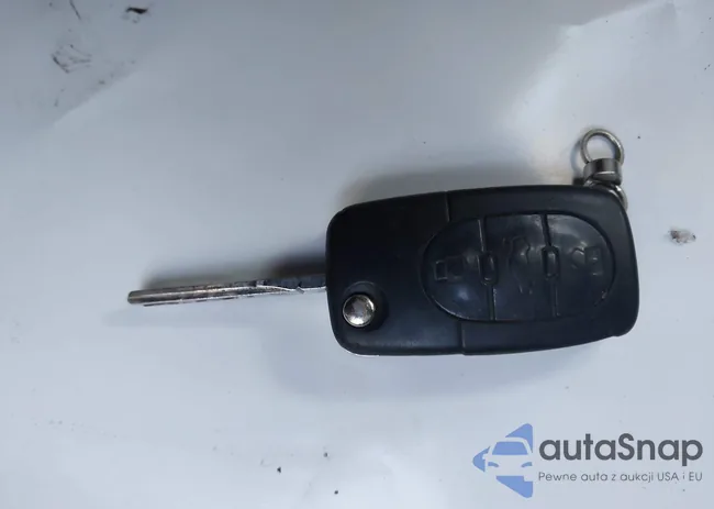 WAULC68E95A091758: 44207656