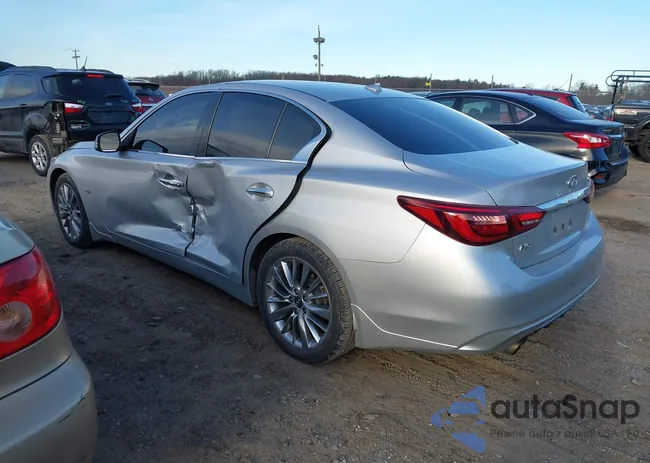 JN1EV7ARXKM555145: 44207657