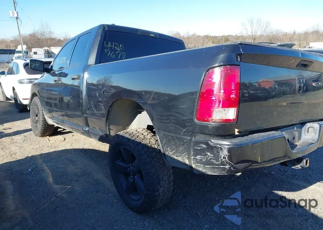 1C6RR7FT6JS282293: 44207678