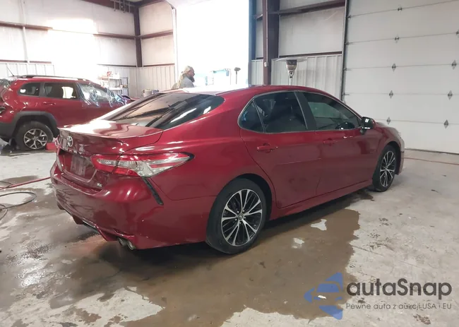 4T1B11HK6JU602876: 44207727