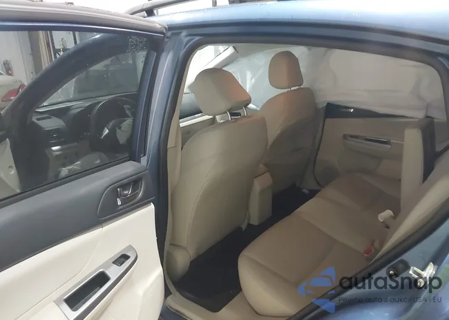 JF2GPBKC4EH267911: 44207732