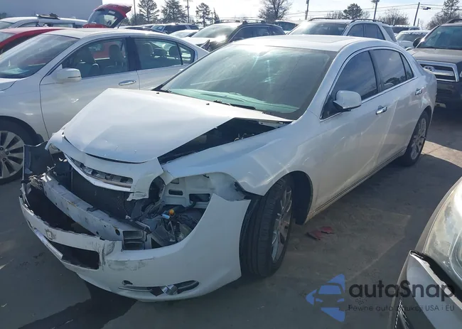 1G1ZG5E72CF132693: 44207791