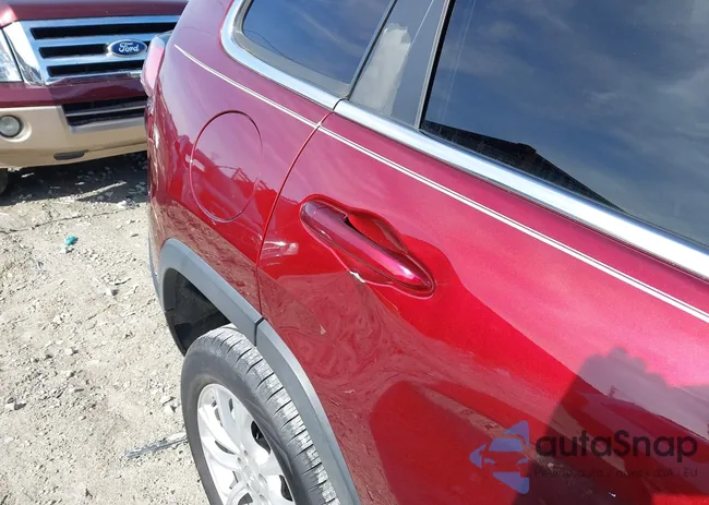 1C4PJLCB6KD370696: 44207798