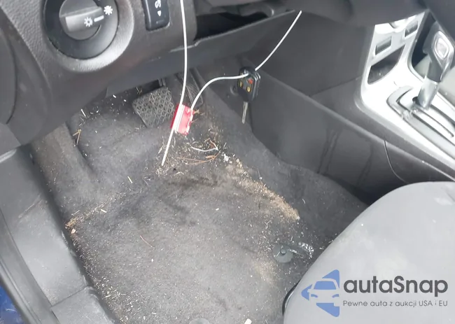 3FADP4BJ9GM103697: 44207801