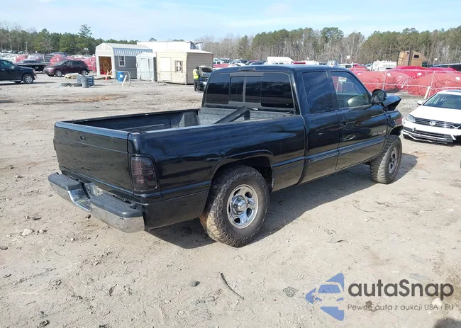 3B7HC12Y7WG112396: 44207807