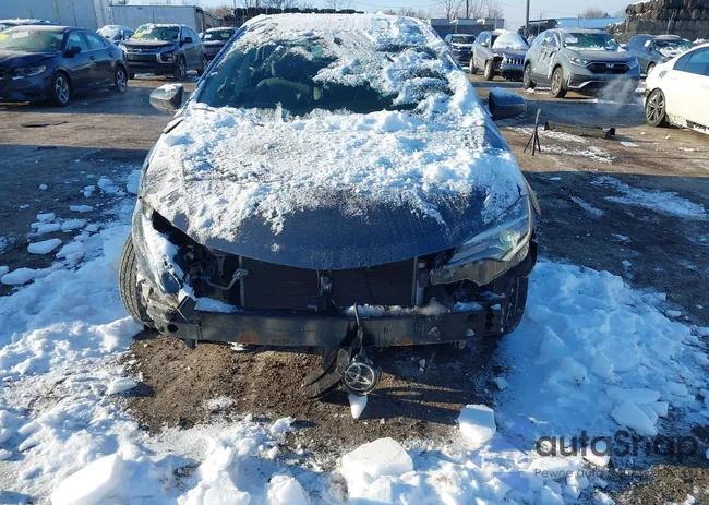 2T1BURHE8JC029433: 44207825