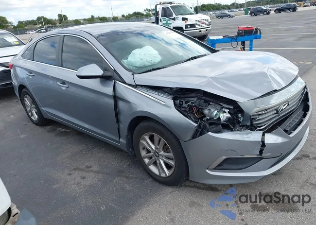 5NPE24AF6GH380212: 44207846