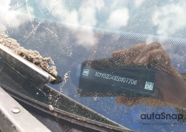 1G1YB2D48S5107706: 44207873