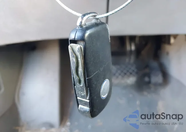 3VWSP69M52M039256: 44207887