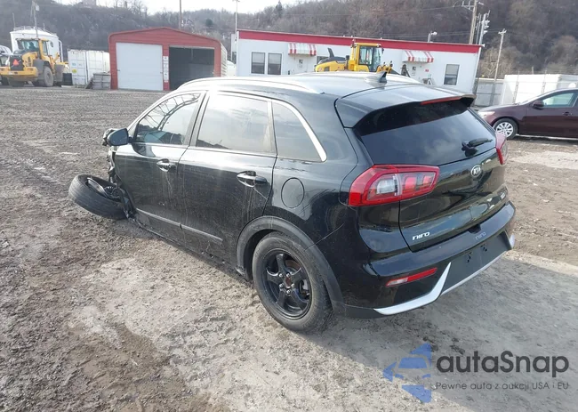 KNDCB3LC1H5076128: 44207888