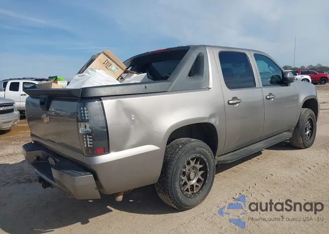 3GNFK12388G201192: 44207933