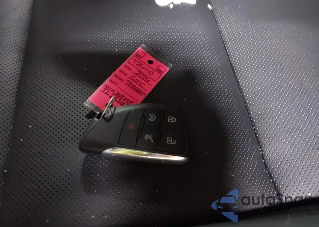 3GKALUEG7TL233622: 44207936