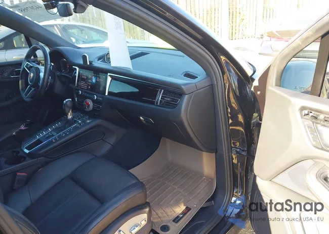 WP1AA2A56MLB17253: 44207955