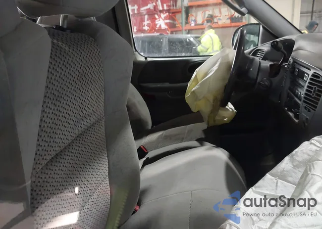 2FTRX17W74CA07013: 44207958