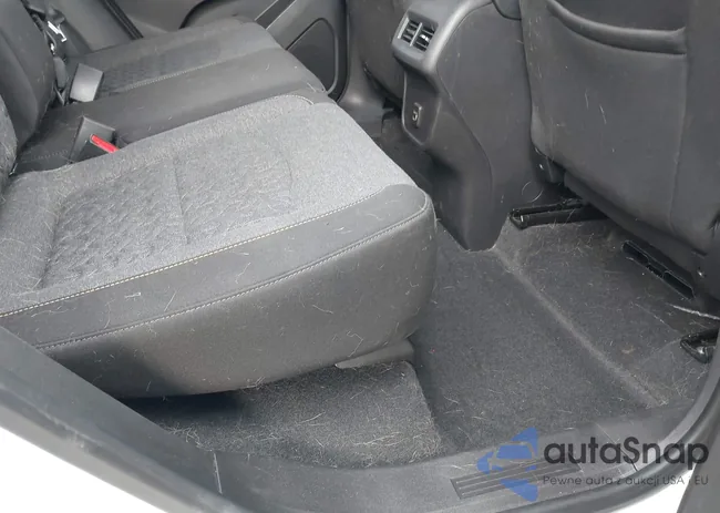 3GNAXUEG4RL359744: 44207079