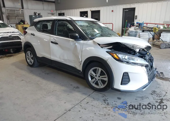 3N1CP5BV6RL543211: 44207136