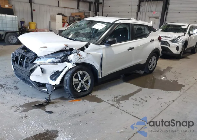 3N1CP5BV6RL543211: 44207136