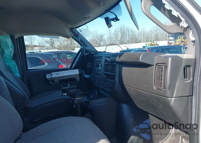 1GTW7AFP0N1139272: 44207138