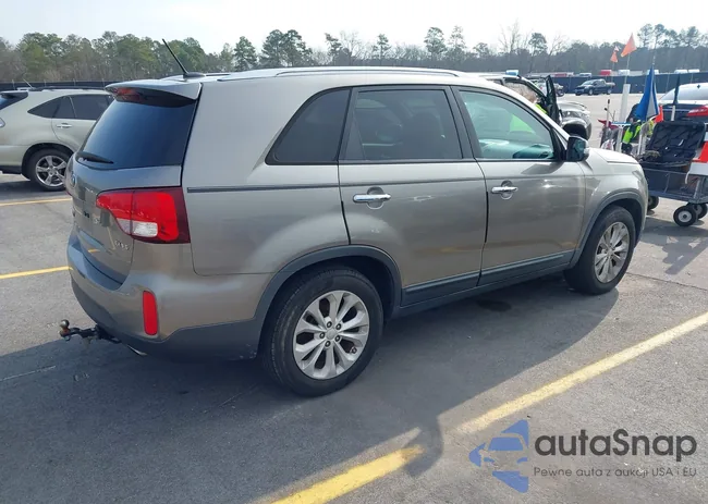 5XYKU4A76FG655752: 44207169