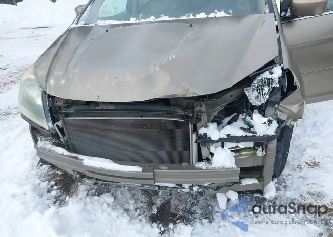 5FNRL3H64AB076204: 44207183