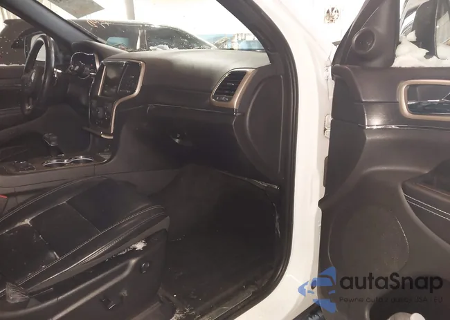 1C4RJFBGXFC886952: 44207220