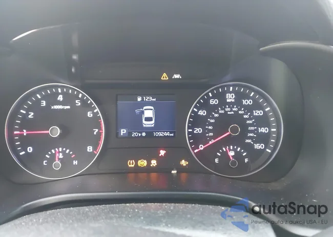 3KPF24AD0LE185899: 44207257